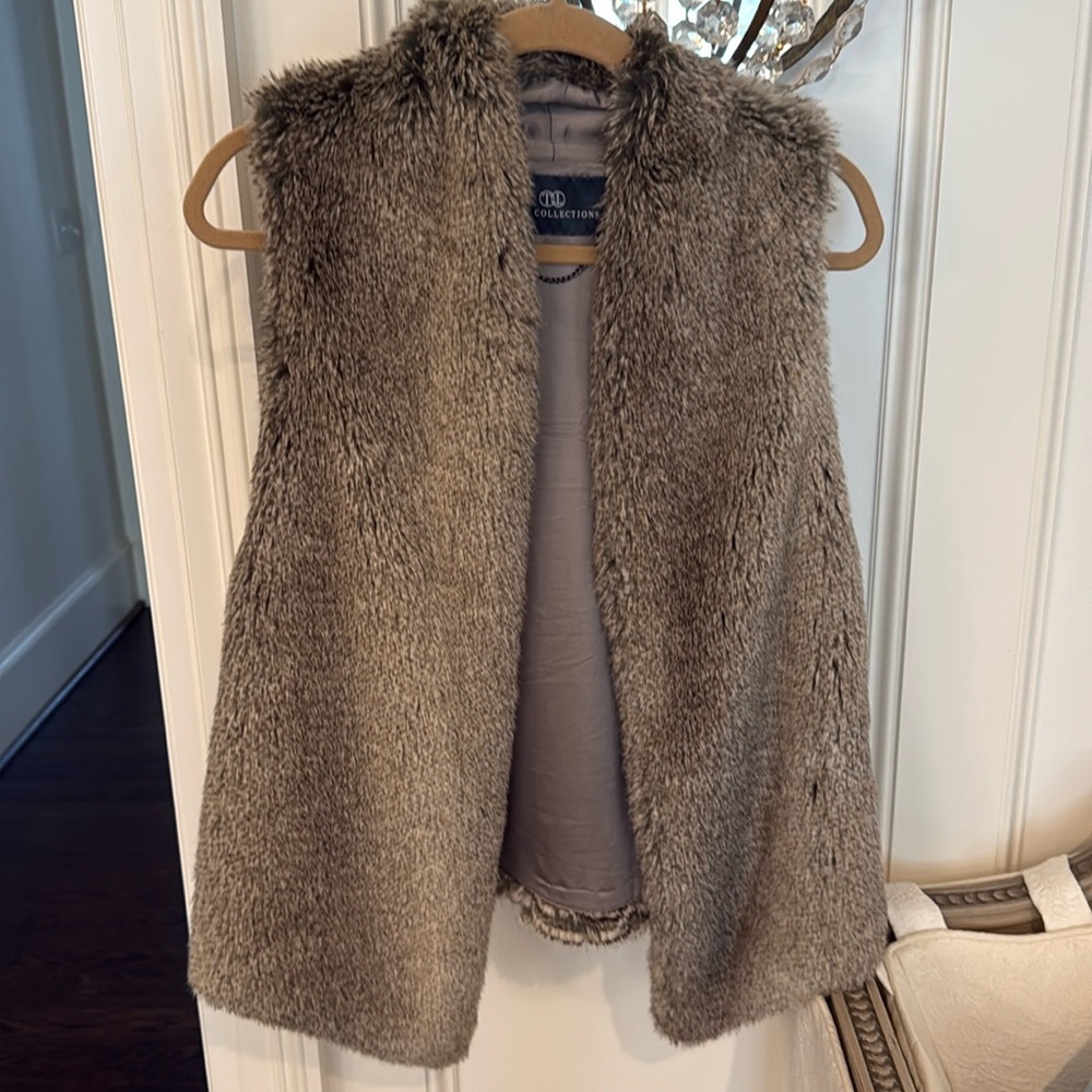 TART collections faux fur vest sz small